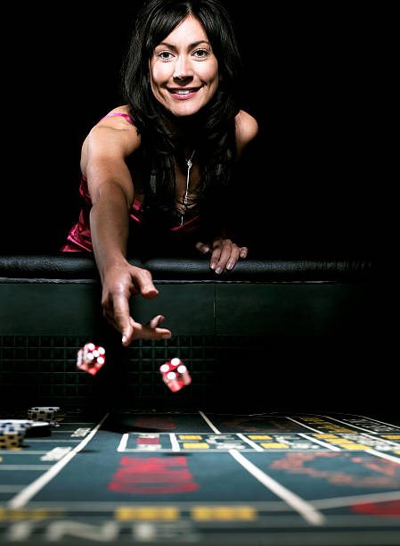 mcdbola slot live dealer table on mobile screen